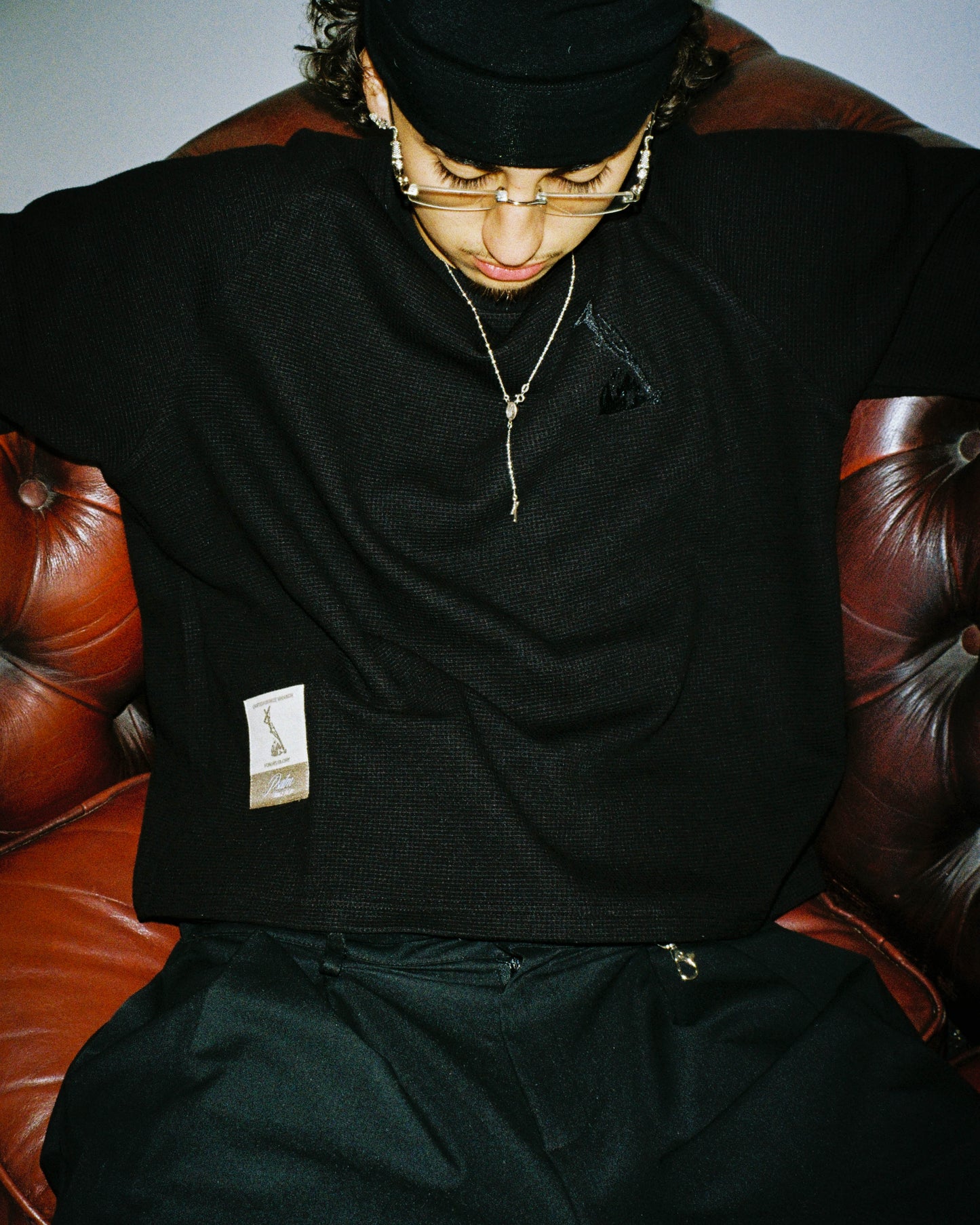 WAFFLE KNIT TEE - TRIPLE BLACK